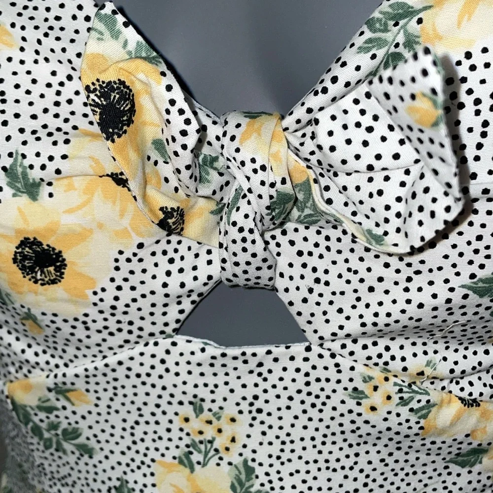 Speechless sunflower sundress with blue peekaboo bodice size medium - Picture 2 of 5